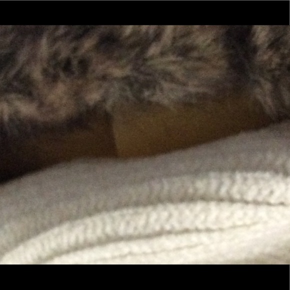 Jaclyn Smith Faux Fur Trimmed Hat & Ear Muffs - Picture 5 of 6